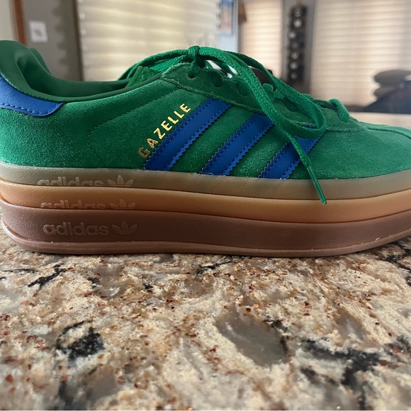 adidas gazelle silver green womens Adidas Gazelle Spikeless Golf Shoes Collegiate Green – Golf Discount main image 0